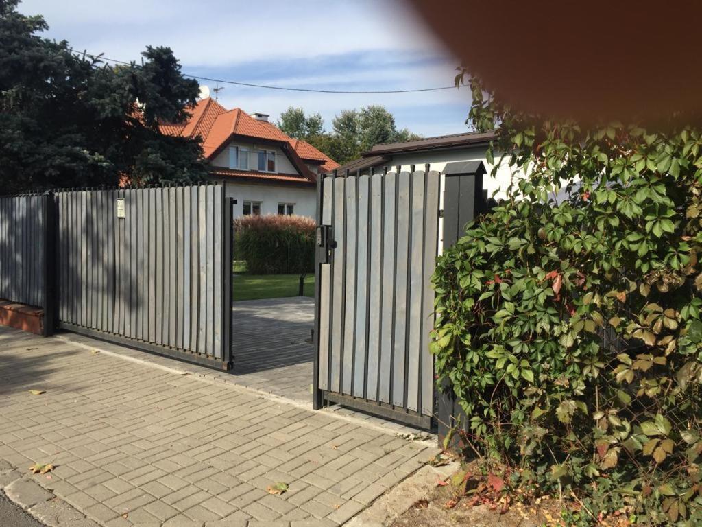 Apartament Mlociny Varsavia Esterno foto